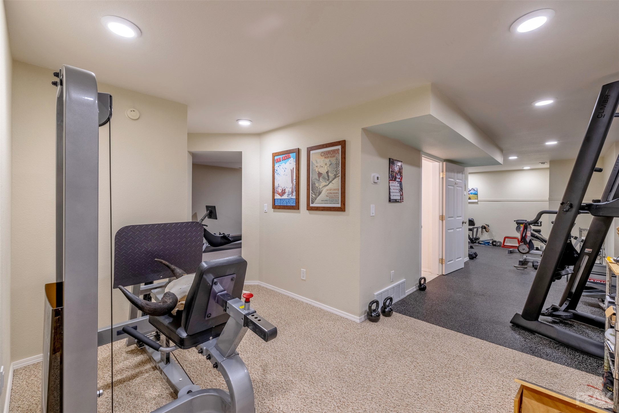 Helena, Montana 59601, United States, 5 Bedrooms Bedrooms, ,4 BathroomsBathrooms,Residential,Active,88539