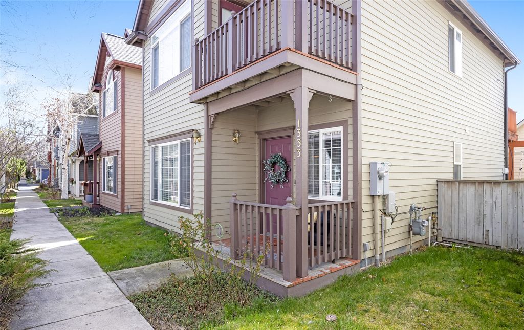 Photo of 1333 Bridgecourt Way, Missoula, MT 59801 (MLS # 30068349)
