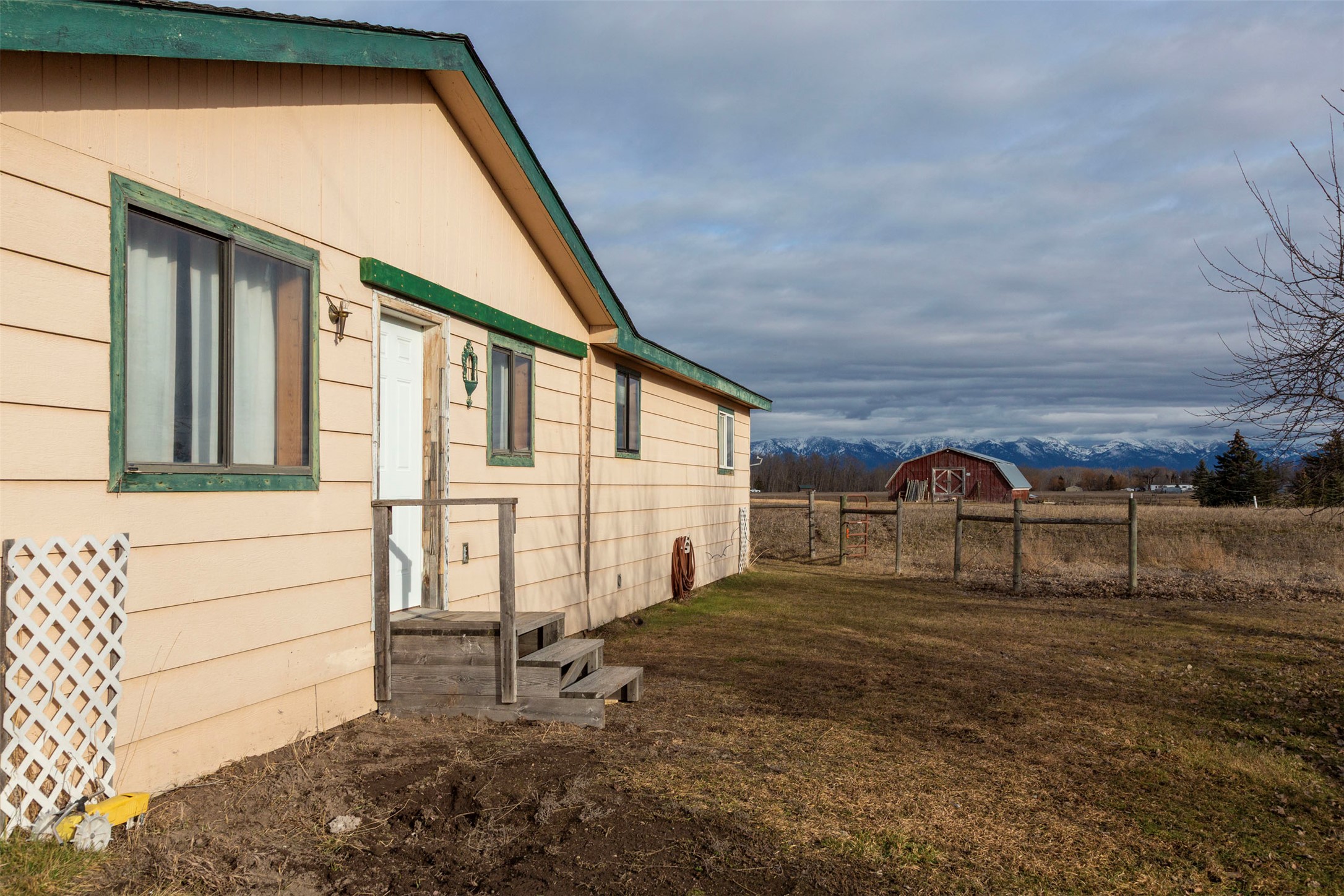 2082 Willow Glen Trail