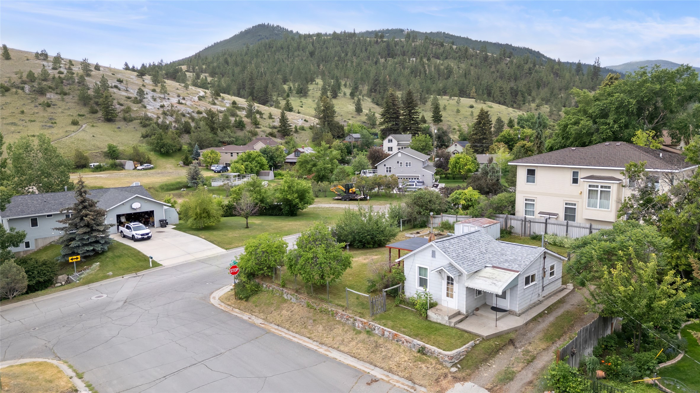 Helena, Montana 59601, United States, 1 Bedroom Bedrooms, ,1 BathroomBathrooms,Residential,Pending,158854