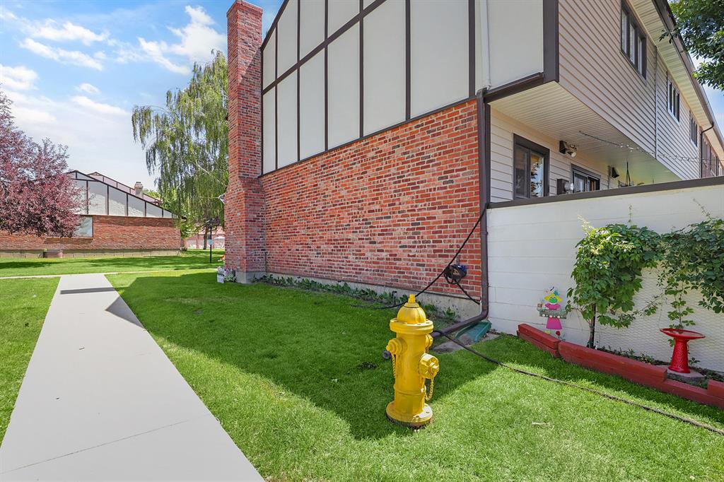 1200 32nd Street S 56