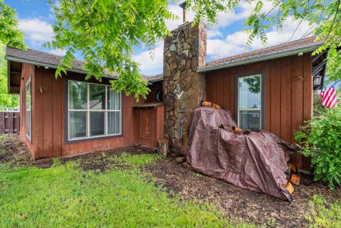 Tiny photo for 501 6th Avenue E, Polson, MT 59860 (MLS # 30072303)
