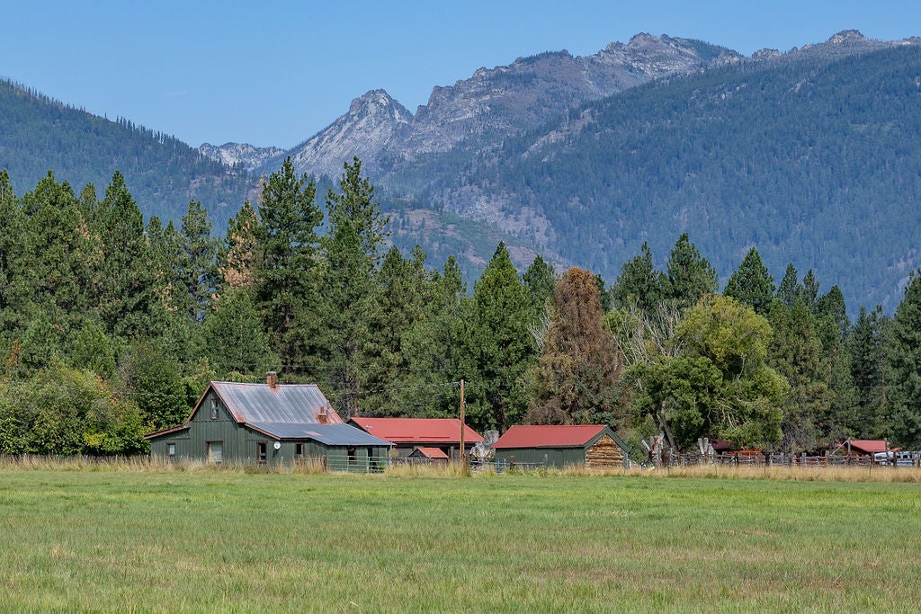 2032 Middle Bear Creek Road