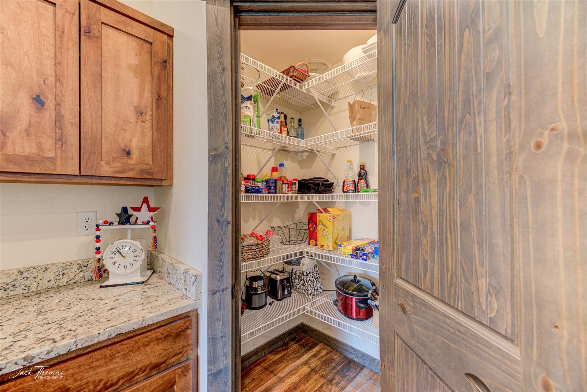 East Helena, Montana 59635, United States, 3 Bedrooms Bedrooms, ,2 BathroomsBathrooms,Residential,Pending,58132