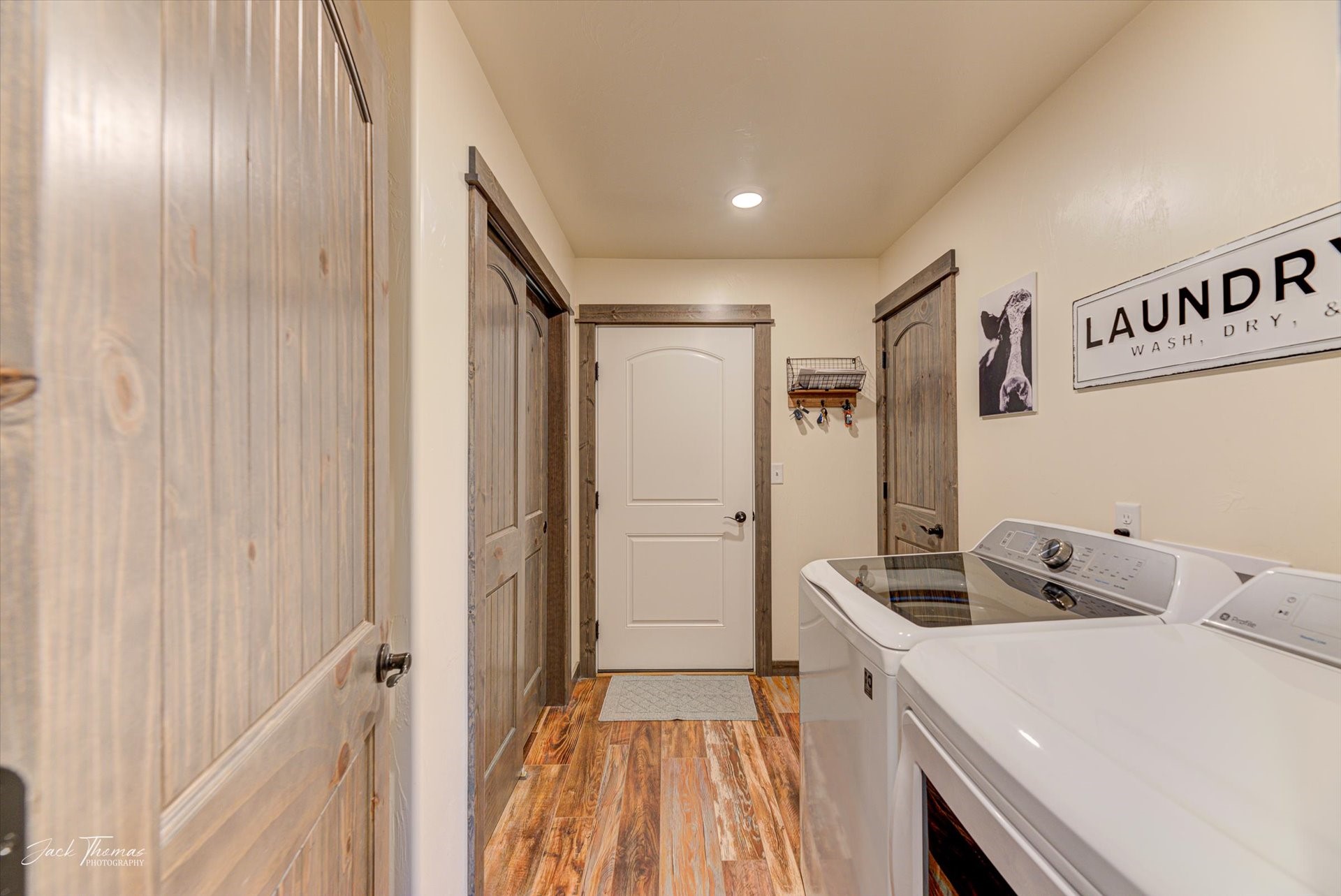 East Helena, Montana 59635, United States, 3 Bedrooms Bedrooms, ,2 BathroomsBathrooms,Residential,Pending,58132