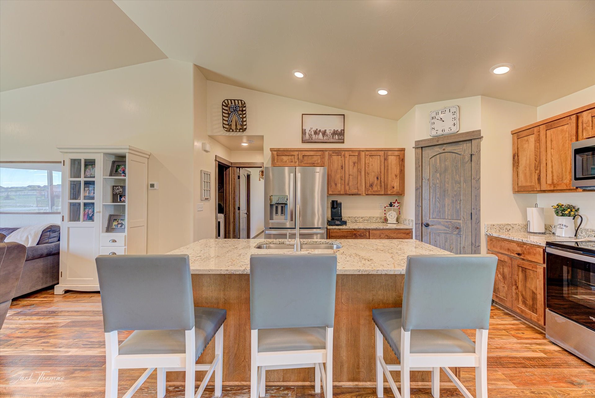 East Helena, Montana 59635, United States, 3 Bedrooms Bedrooms, ,2 BathroomsBathrooms,Residential,Pending,58132