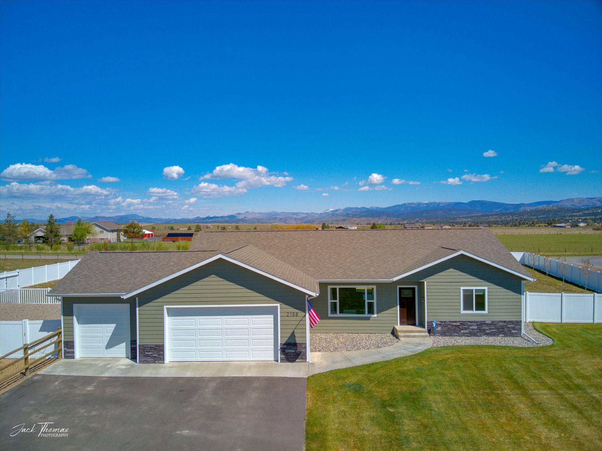 East Helena, Montana 59635, United States, 3 Bedrooms Bedrooms, ,2 BathroomsBathrooms,Residential,Pending,58132