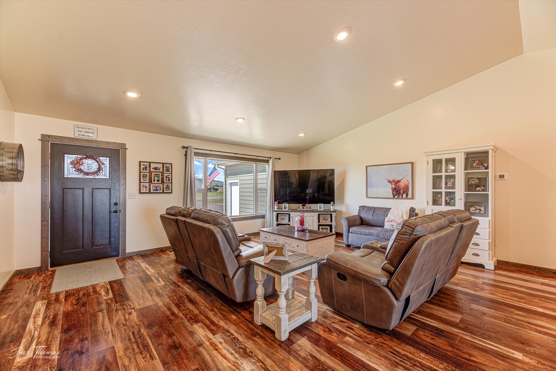 East Helena, Montana 59635, United States, 3 Bedrooms Bedrooms, ,2 BathroomsBathrooms,Residential,Pending,58132