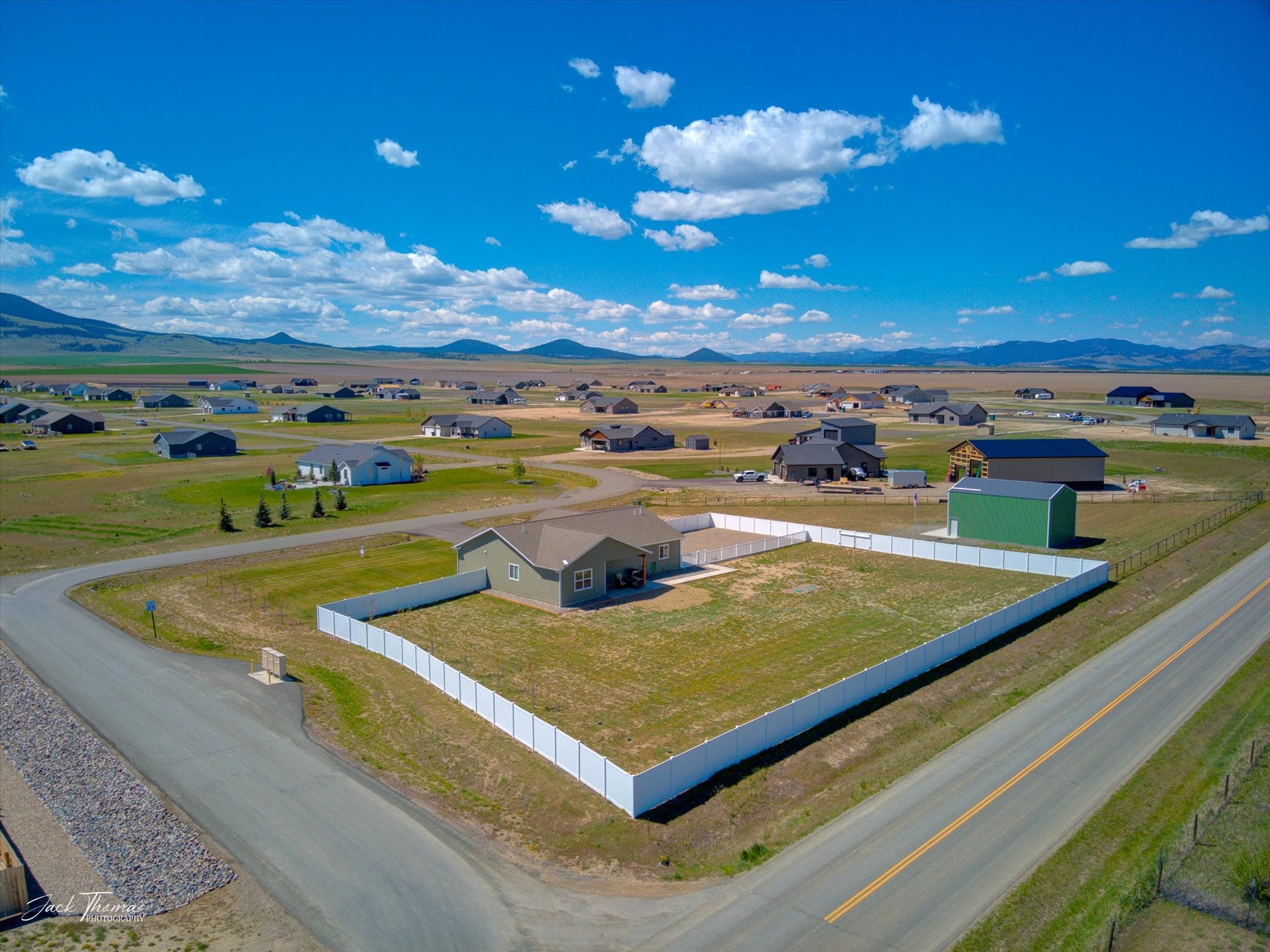 East Helena, Montana 59635, United States, 3 Bedrooms Bedrooms, ,2 BathroomsBathrooms,Residential,Pending,58132