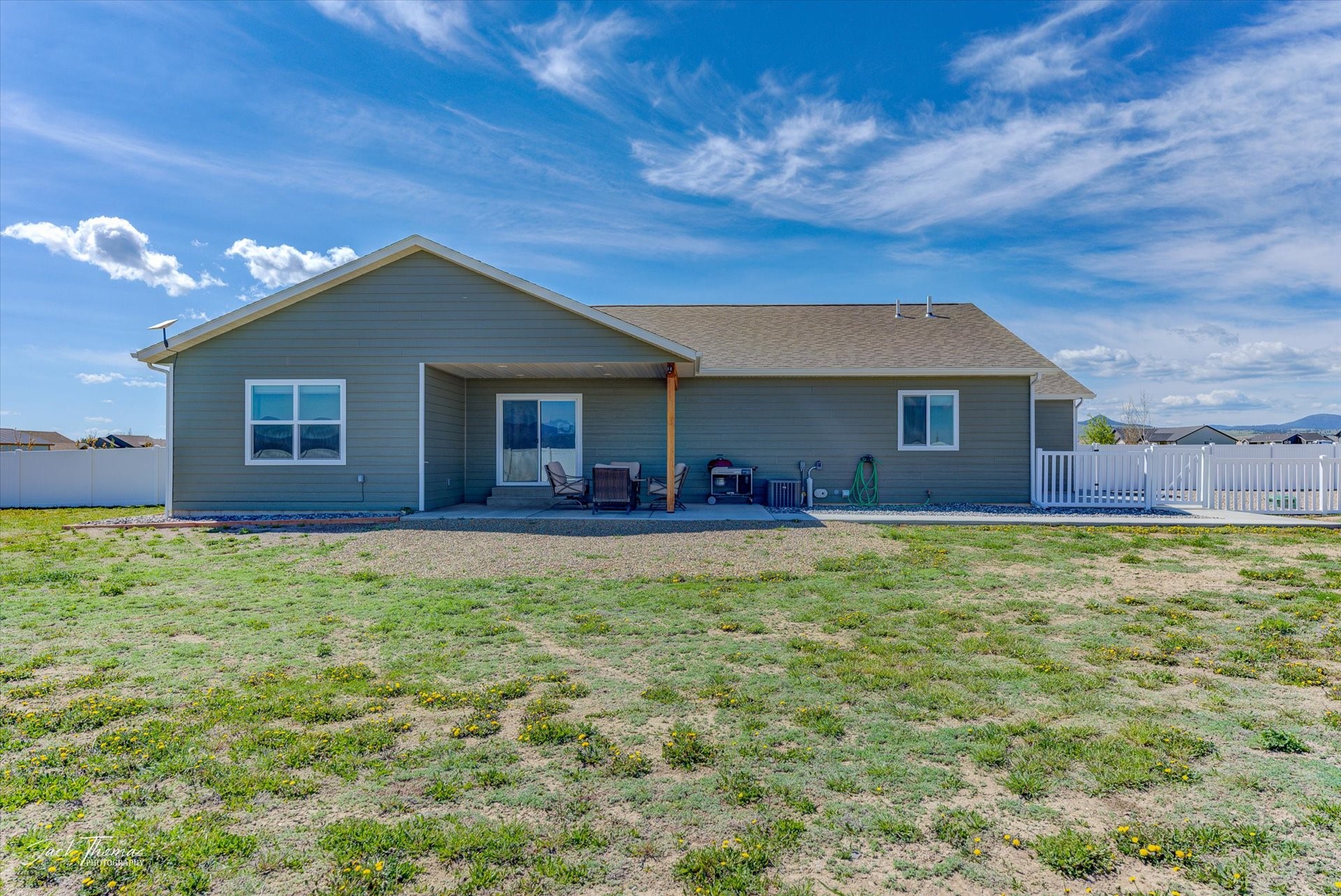 East Helena, Montana 59635, United States, 3 Bedrooms Bedrooms, ,2 BathroomsBathrooms,Residential,Pending,58132