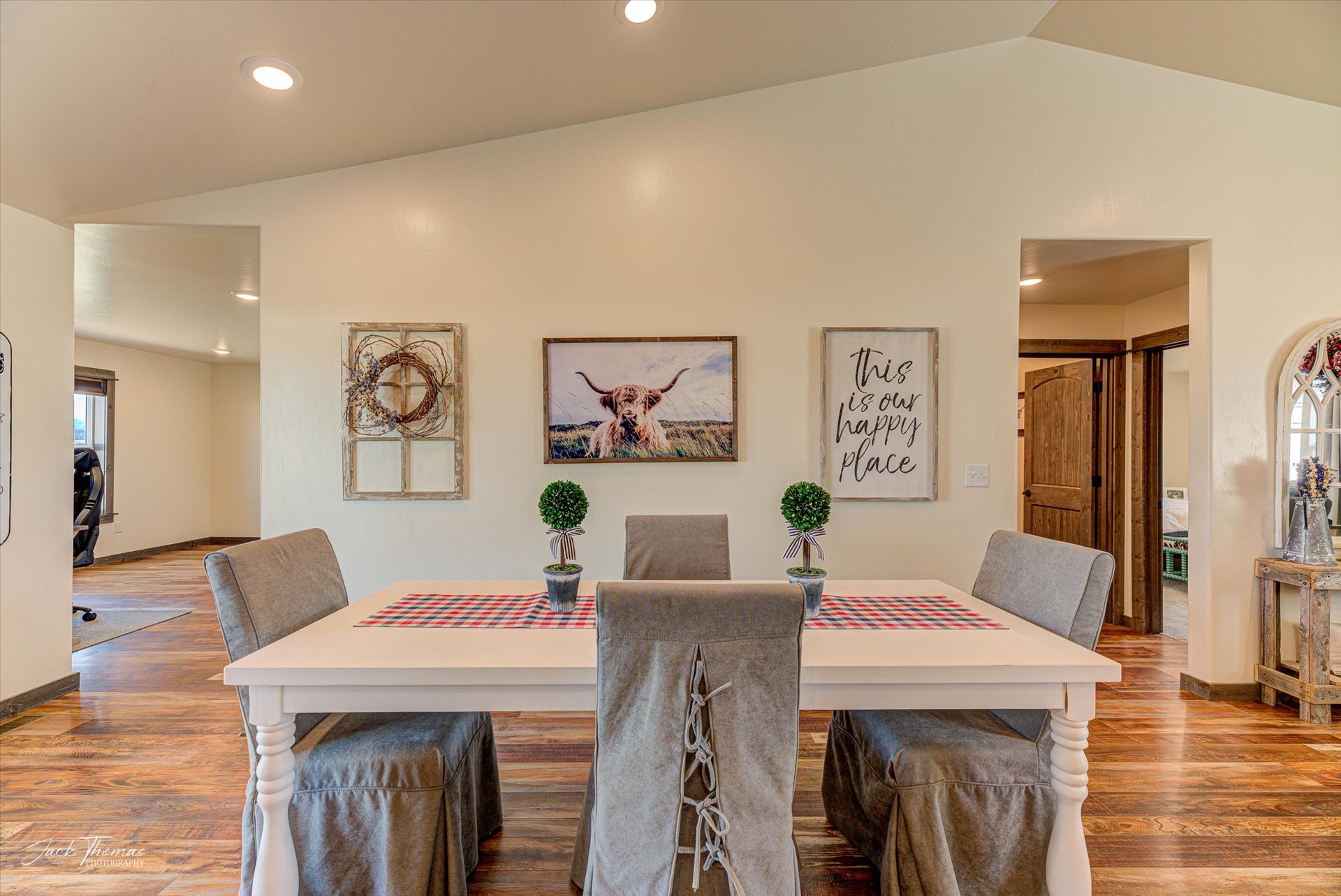 East Helena, Montana 59635, United States, 3 Bedrooms Bedrooms, ,2 BathroomsBathrooms,Residential,Pending,58132