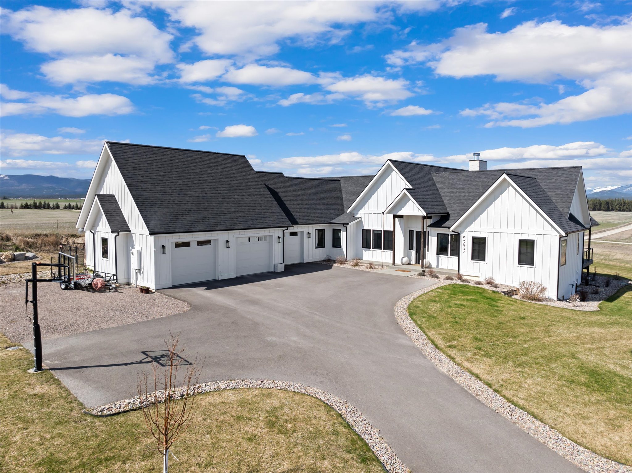 543 Harvest View Lane