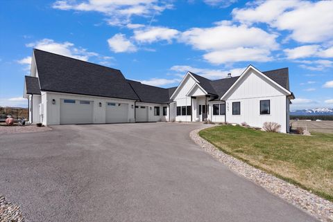 Tiny photo for 543 Harvest View Lane, Kalispell, MT 59901 (MLS # 30068218)