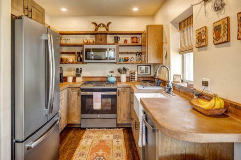 Tiny photo for 1525 N Dickens Street, Missoula, MT 59802 (MLS # 30068055)