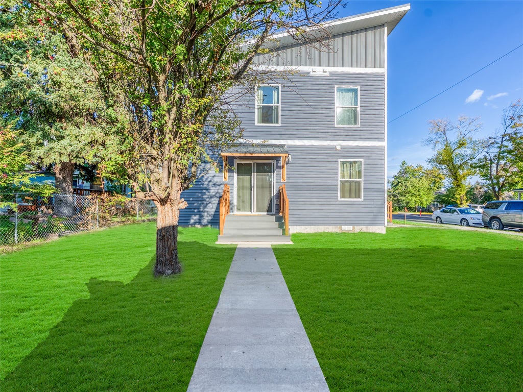 Photo of 209 12th Street W, Kalispell, MT 59901 (MLS # 30078126)