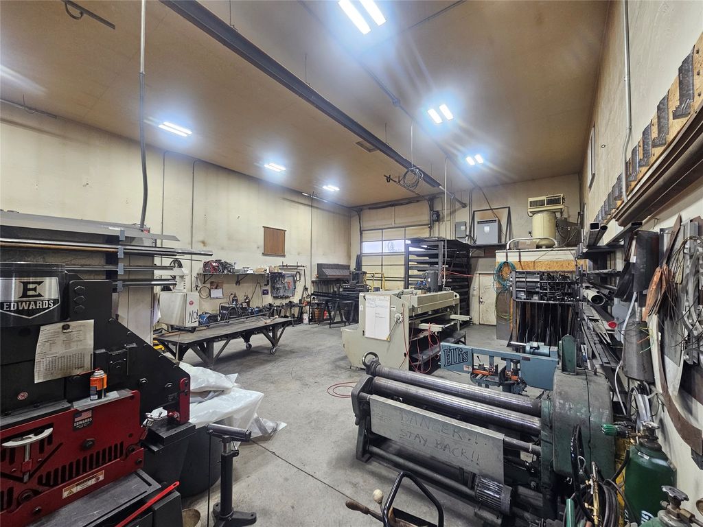 Photo of 162 Zoot Way, Bozeman, MT 59718 (MLS # 30063799)