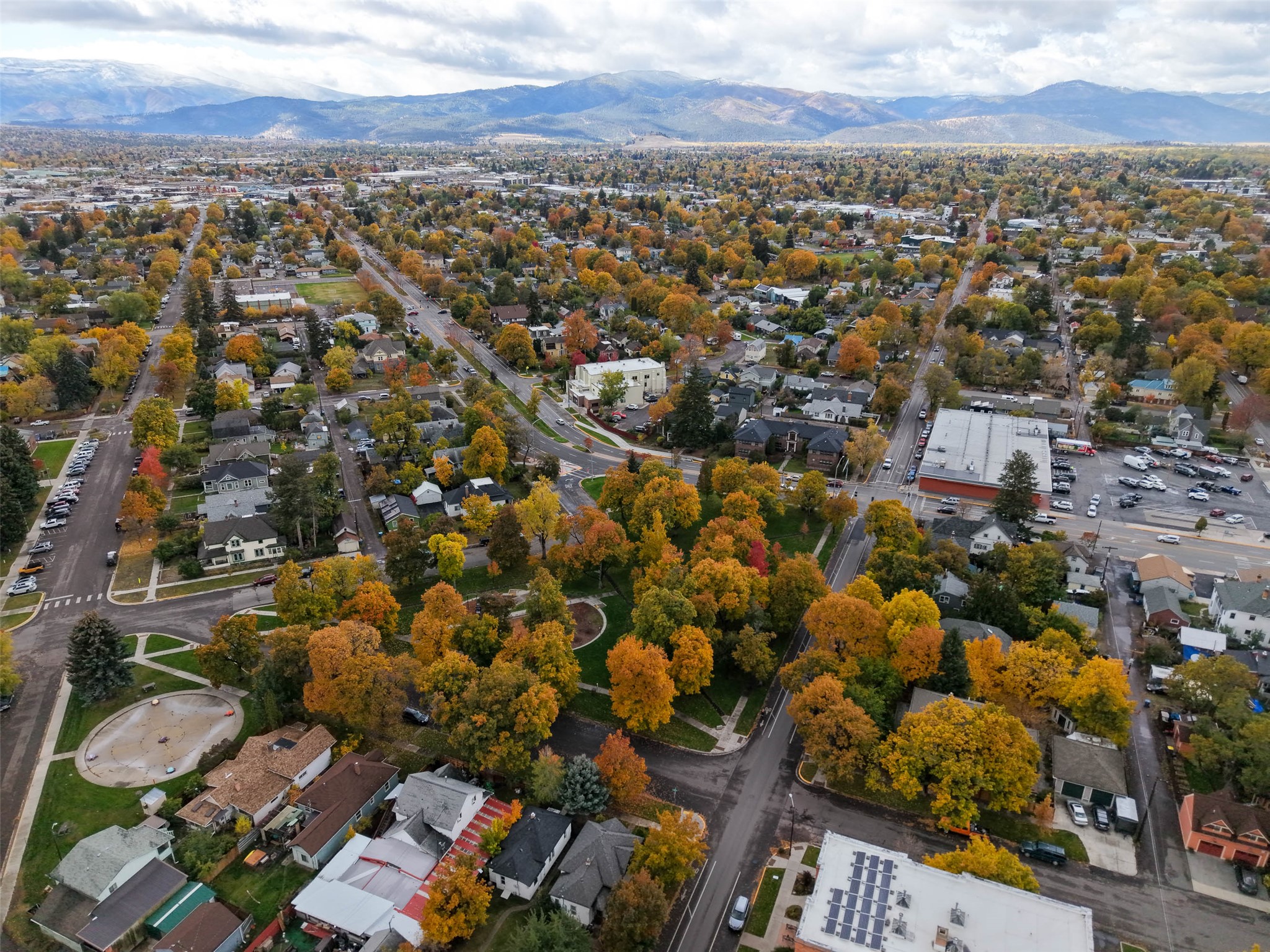 Missoula, Montana 59801, United States, 2 Bedrooms Bedrooms, ,1 BathroomBathrooms,Residential,Active,231126