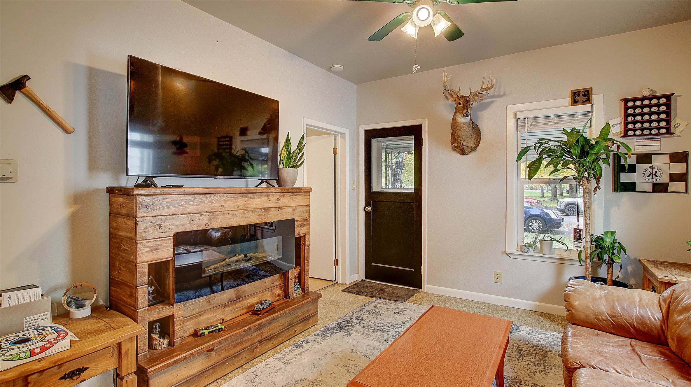 Missoula, Montana 59801, United States, 2 Bedrooms Bedrooms, ,1 BathroomBathrooms,Residential,Active,231126