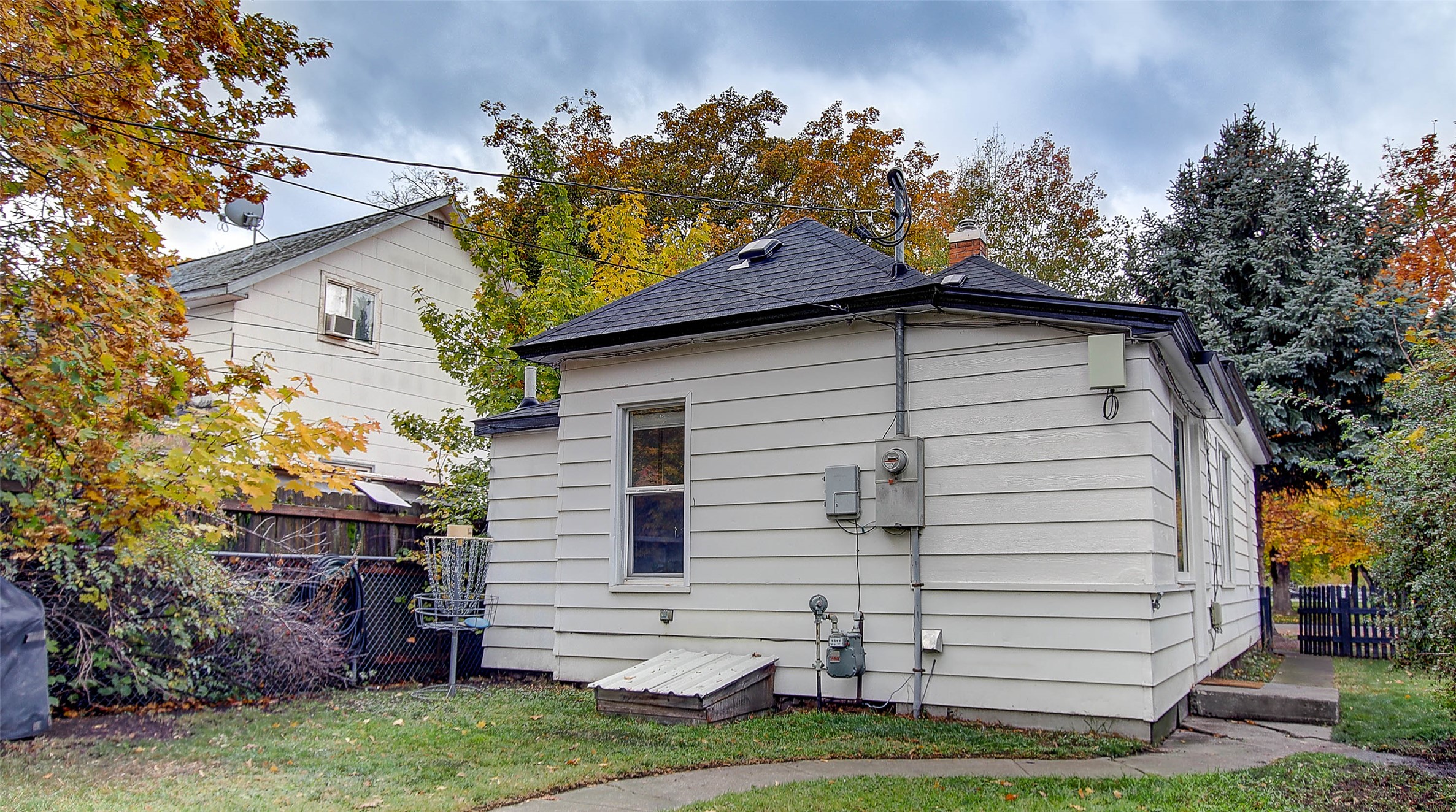 Missoula, Montana 59801, United States, 2 Bedrooms Bedrooms, ,1 BathroomBathrooms,Residential,Active,231126