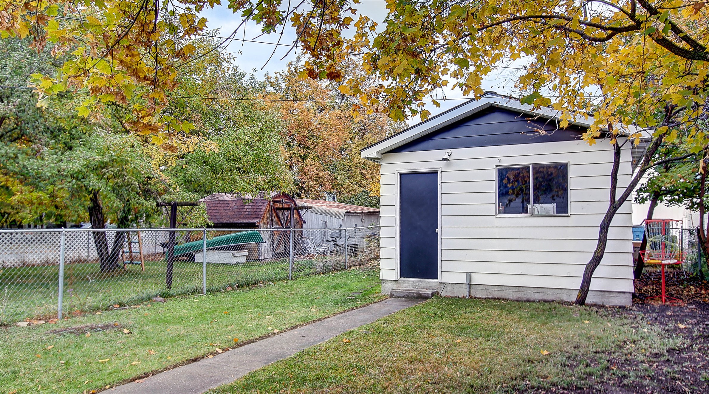 Missoula, Montana 59801, United States, 2 Bedrooms Bedrooms, ,1 BathroomBathrooms,Residential,Active,231126