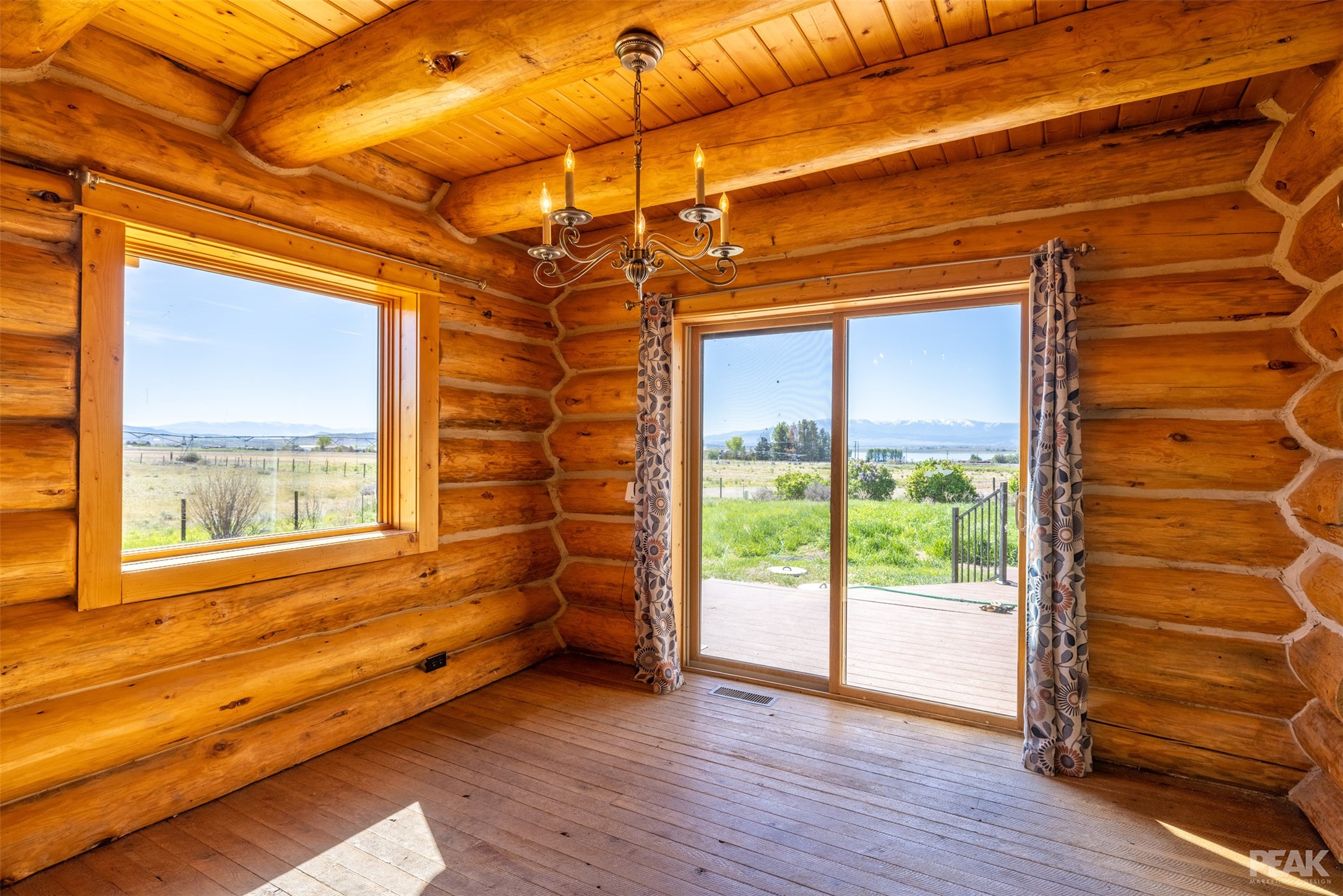 Helena, Montana 59602, United States, 3 Bedrooms Bedrooms, ,2 BathroomsBathrooms,Residential,Pending,56269