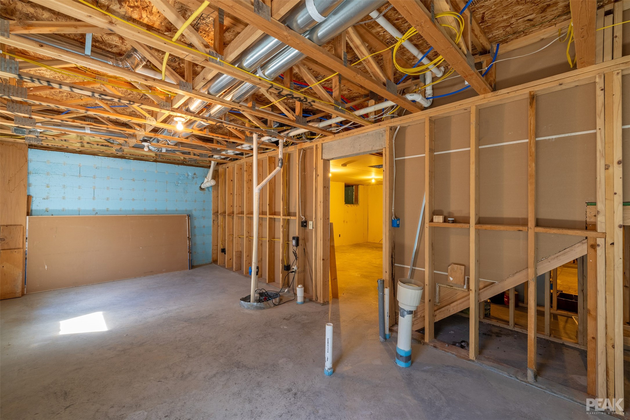 Helena, Montana 59602, United States, 3 Bedrooms Bedrooms, ,2 BathroomsBathrooms,Residential,Pending,56269