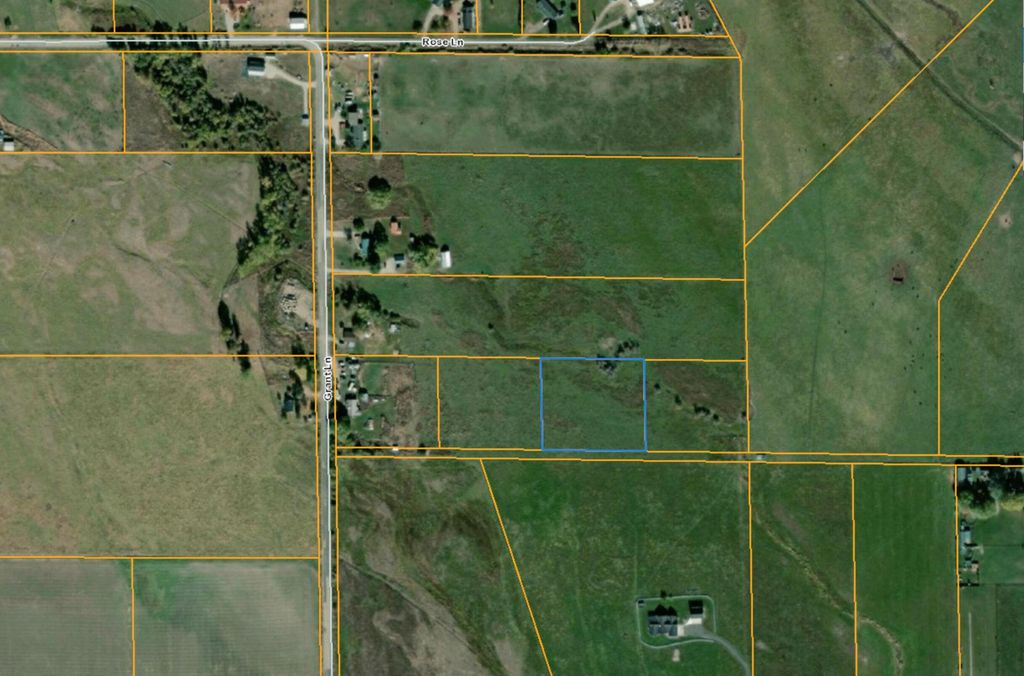 Photo of Lot 8C McKinley Street, Hamilton, MT 59840 (MLS # 22204018)