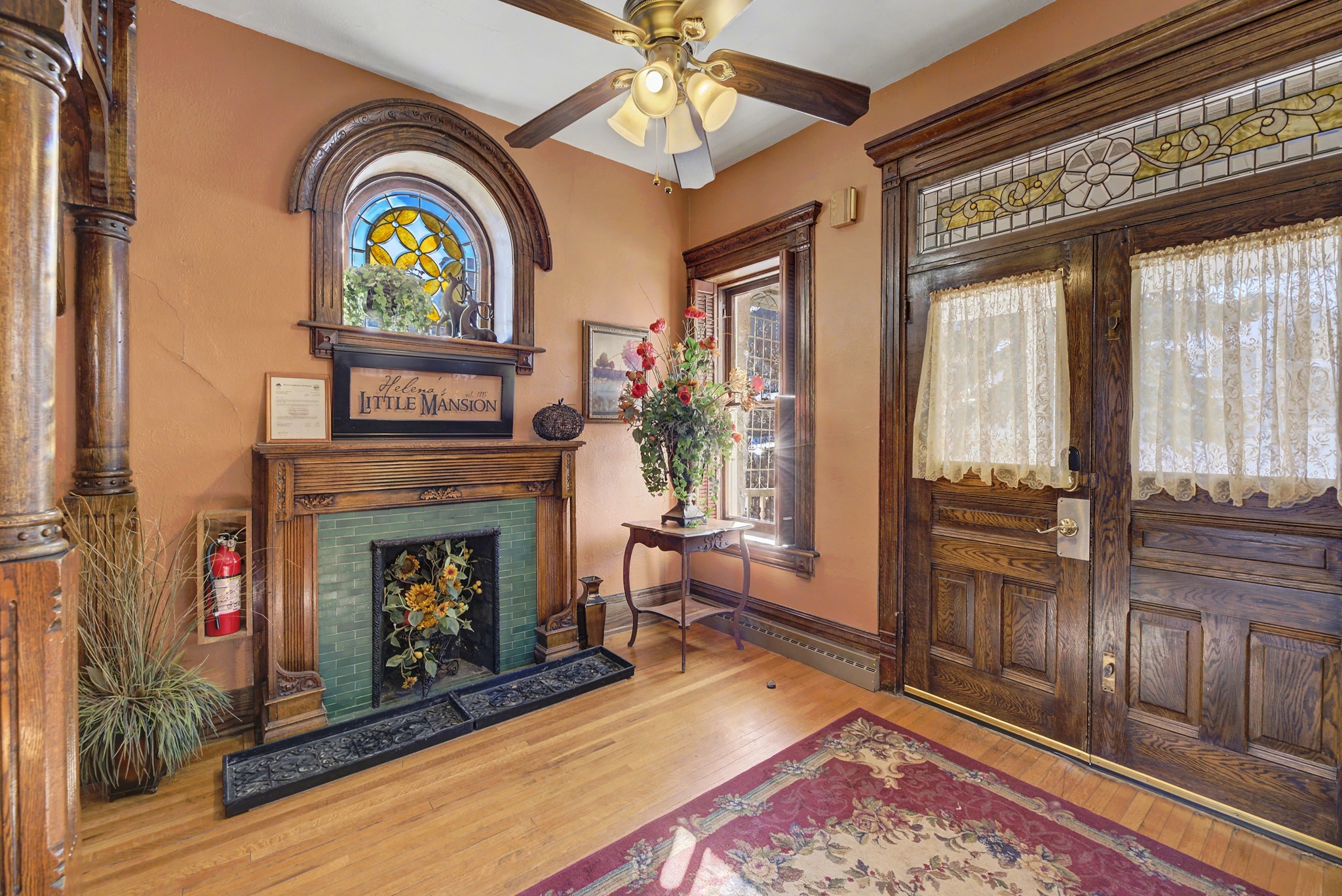 2034 Hauser Boulevard