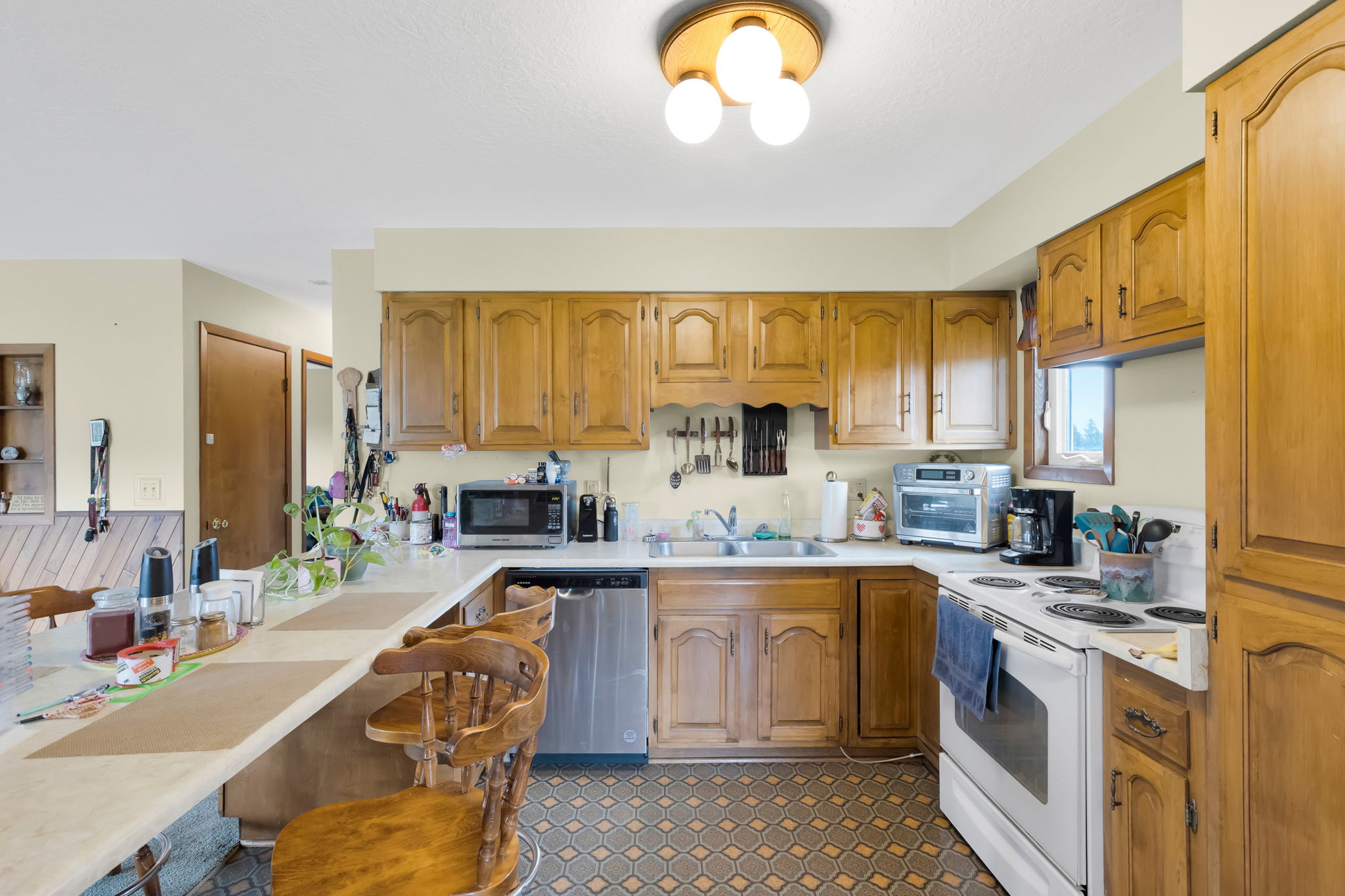 511 Flicker Lane