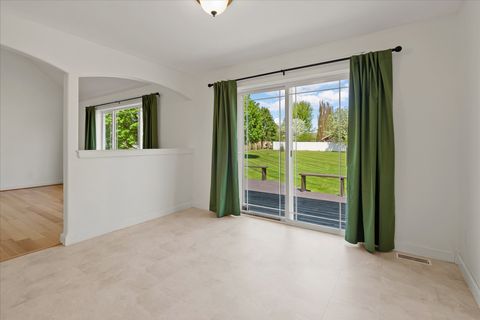 Tiny photo for 107 W Bowman Drive, Kalispell, MT 59901 (MLS # 30070804)