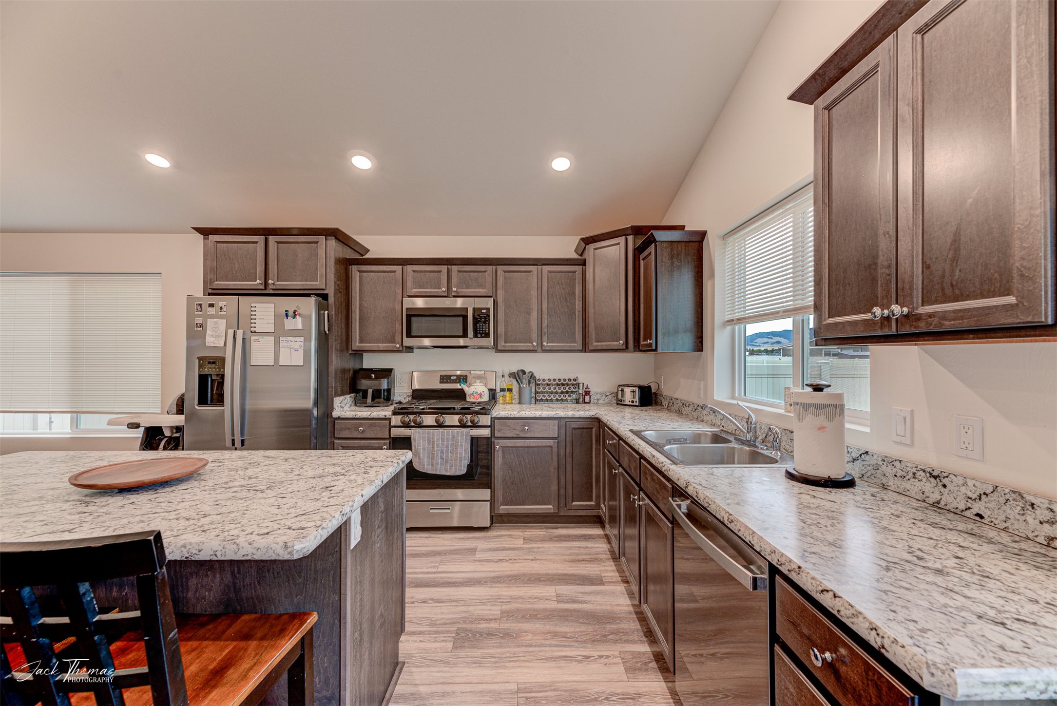 East Helena, Montana 59635, United States, 3 Bedrooms Bedrooms, ,2 BathroomsBathrooms,Residential,Pending,40146