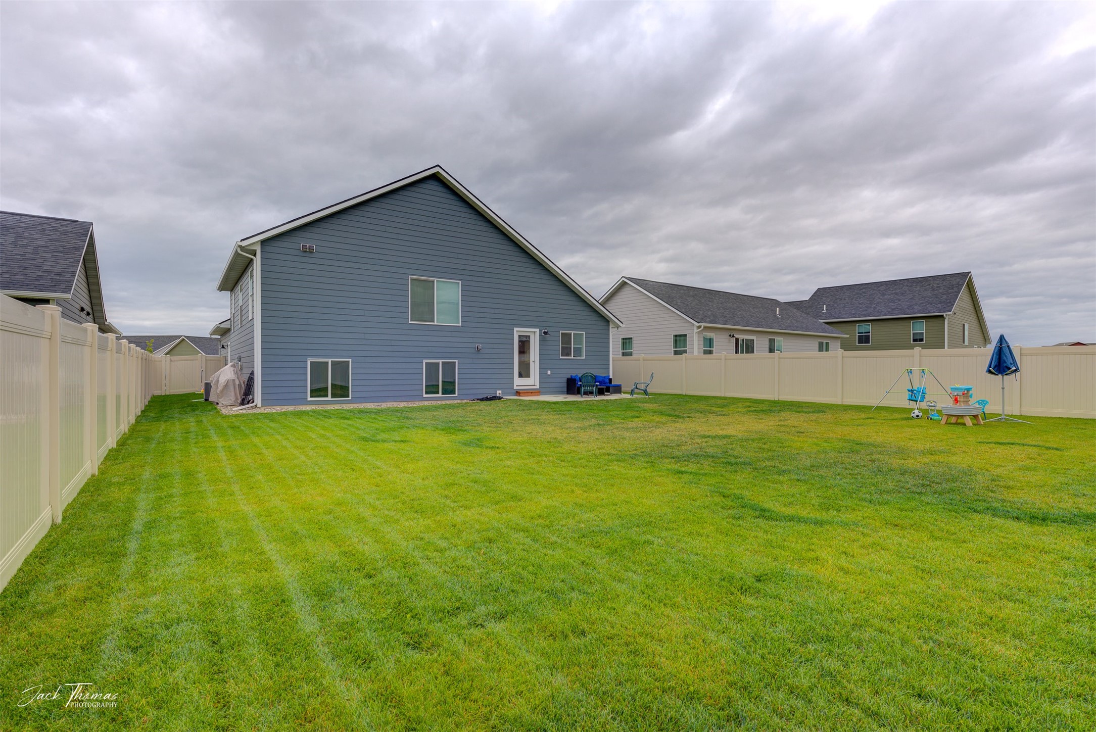 East Helena, Montana 59635, United States, 3 Bedrooms Bedrooms, ,2 BathroomsBathrooms,Residential,Pending,40146