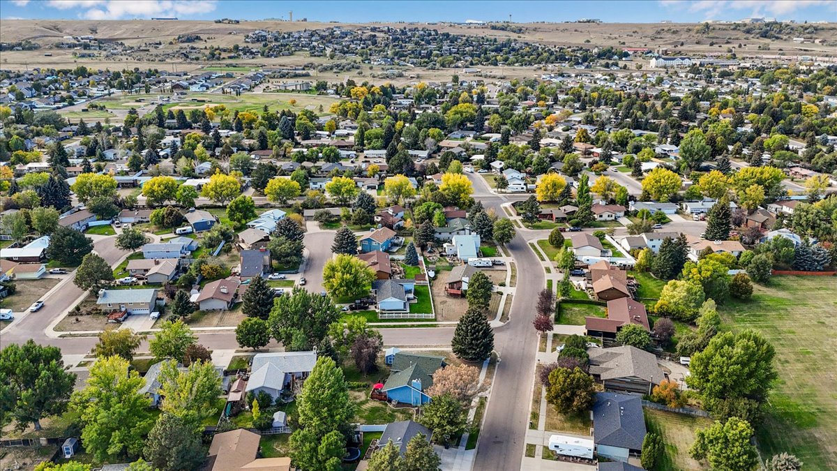 Great Falls, Montana 59404, United States, 4 Bedrooms Bedrooms, ,3 BathroomsBathrooms,Residential,Active,211192