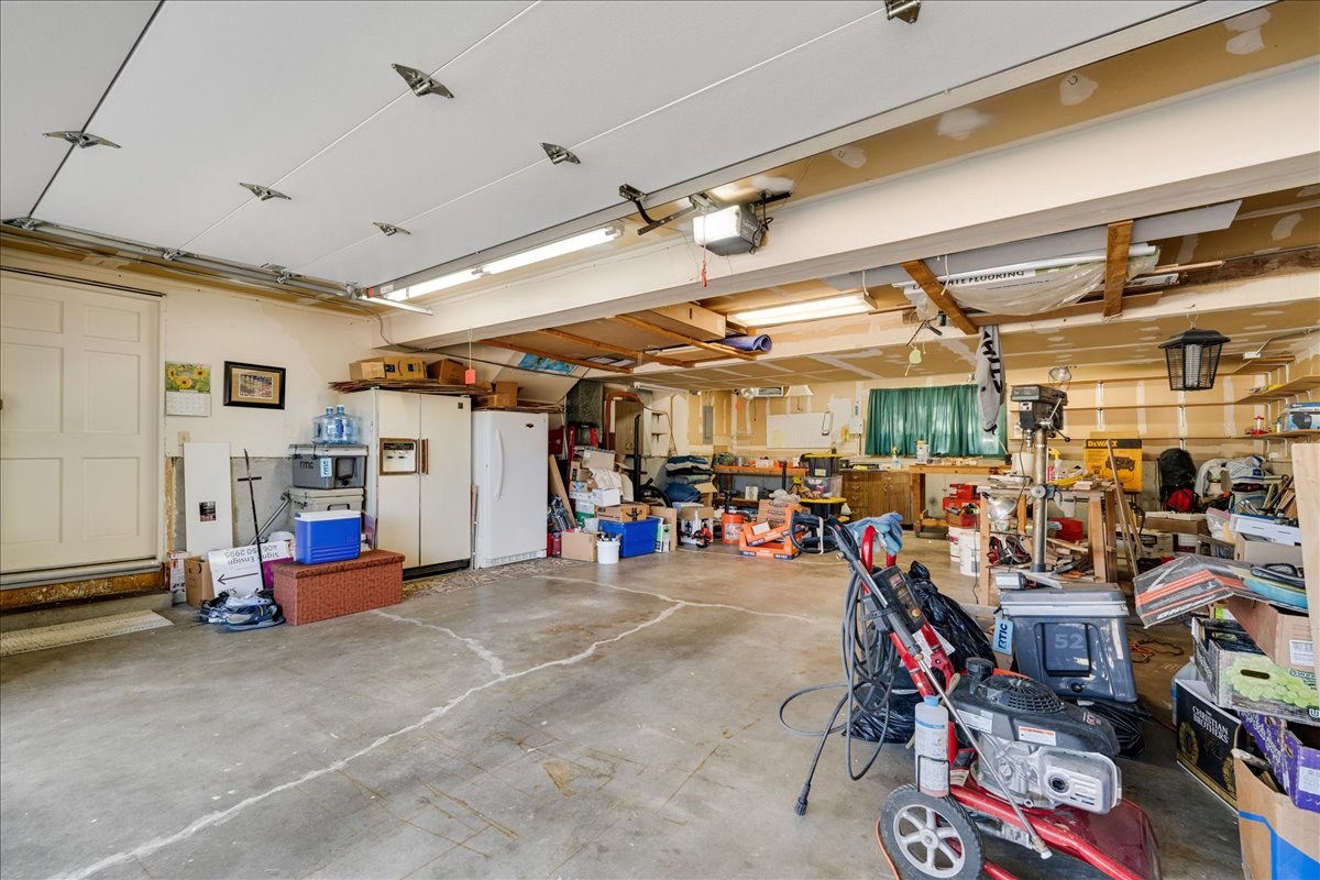 Great Falls, Montana 59404, United States, 4 Bedrooms Bedrooms, ,3 BathroomsBathrooms,Residential,Active,211192