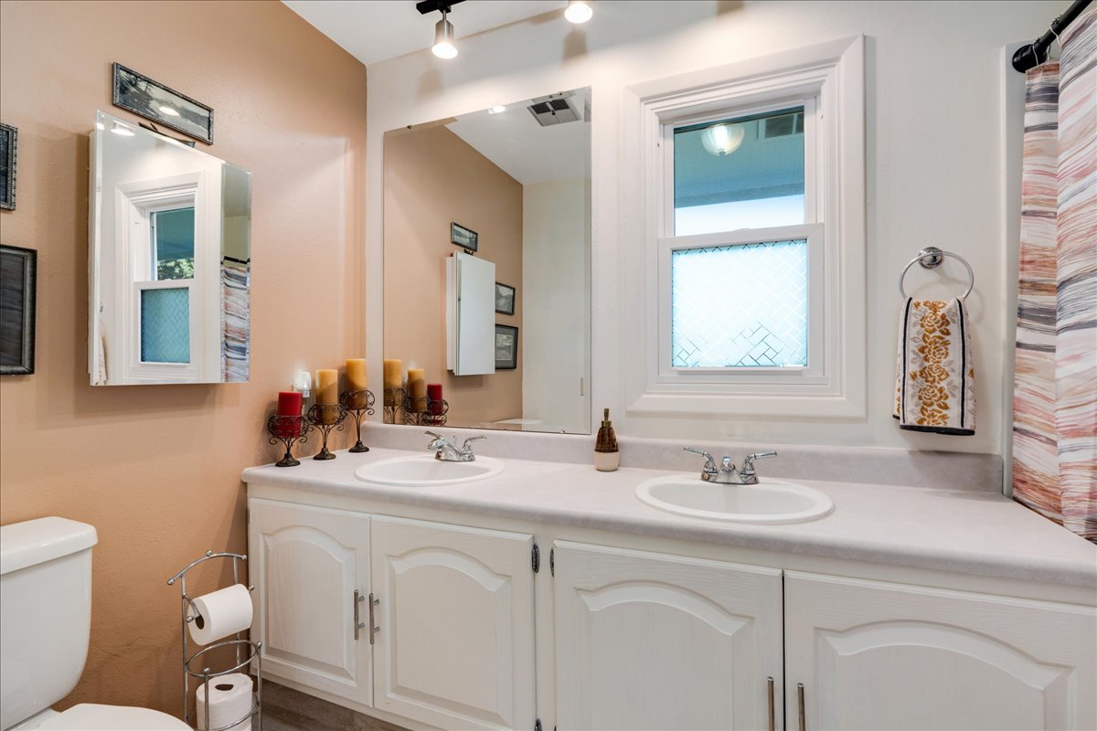 Great Falls, Montana 59404, United States, 4 Bedrooms Bedrooms, ,3 BathroomsBathrooms,Residential,Active,211192