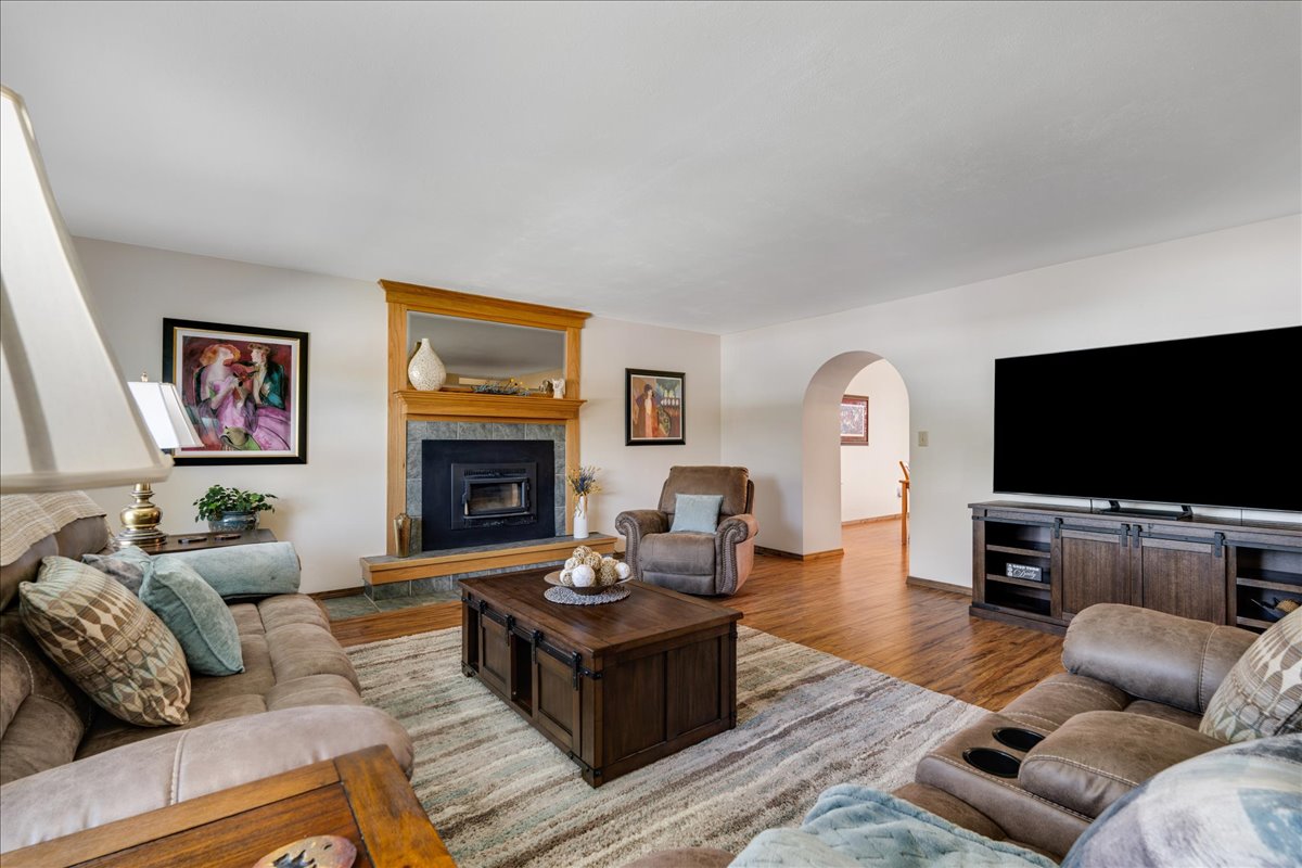 Great Falls, Montana 59404, United States, 4 Bedrooms Bedrooms, ,3 BathroomsBathrooms,Residential,Active,211192