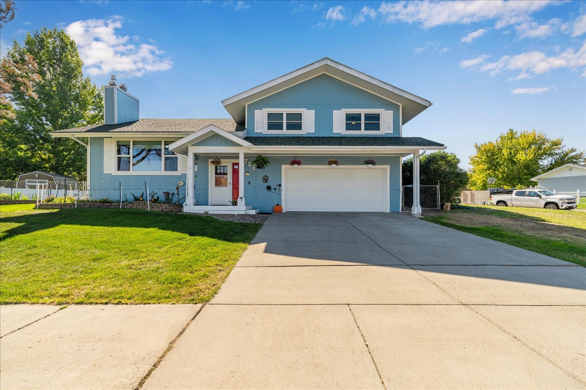 Great Falls, Montana 59404, United States, 4 Bedrooms Bedrooms, ,3 BathroomsBathrooms,Residential,Active,211192