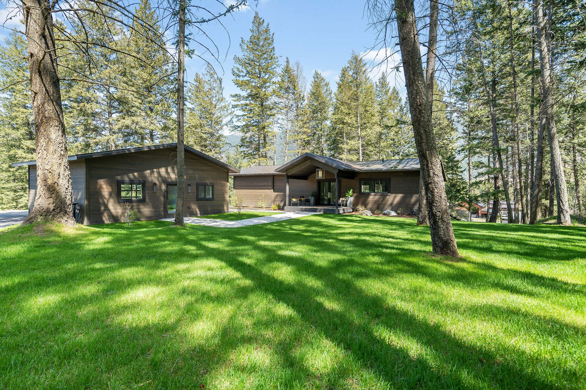 1100 Mooring Road