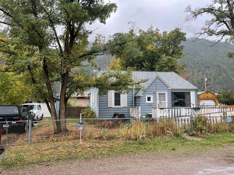 Photo of 307 Speedway Avenue, Missoula, MT 59802 (MLS # 30058279)
