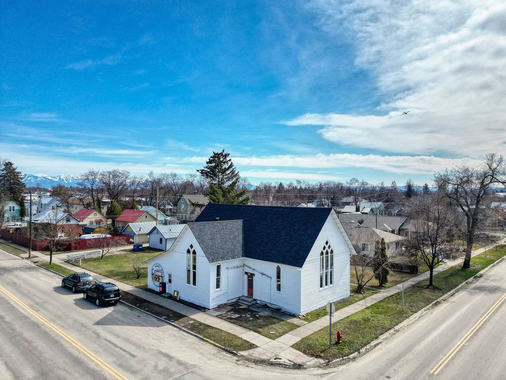 Photo of 203 5th Avenue W, Kalispell, MT 59901 (MLS # 30068477)