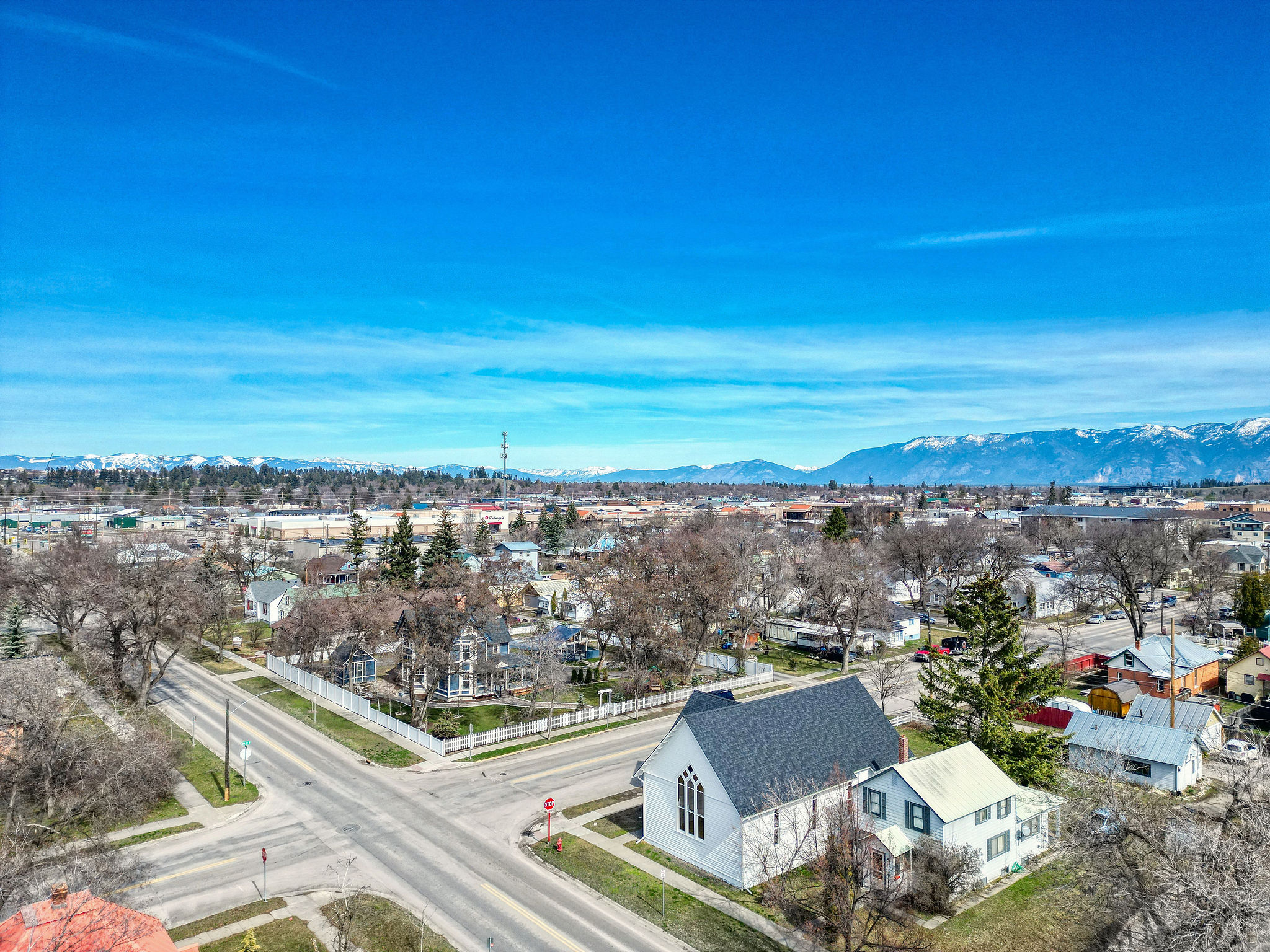203 5th Avenue W