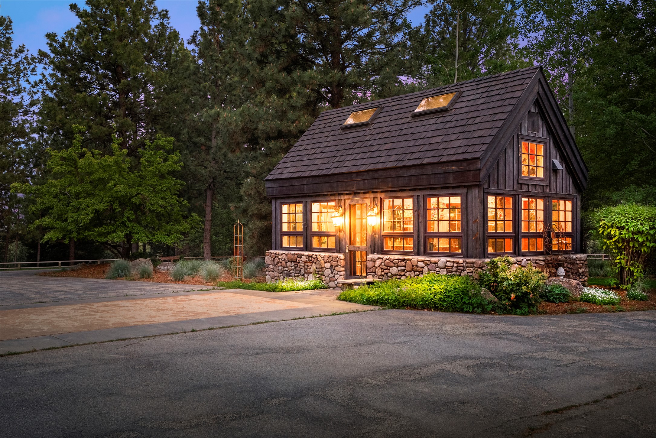 000 Stardust Ranch