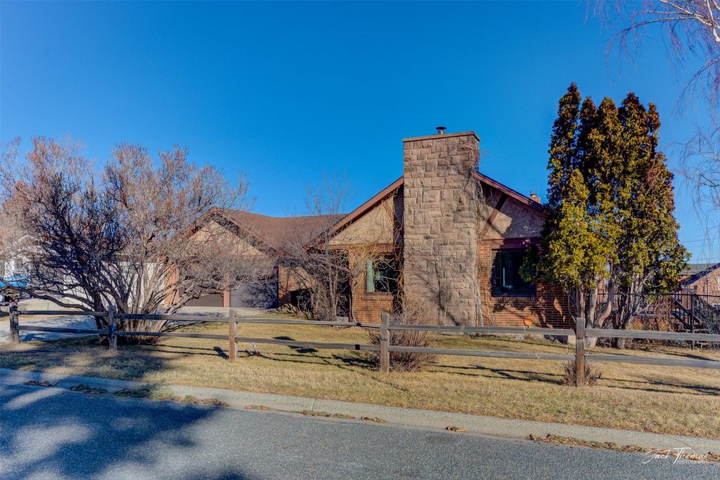 Photo of 1108 Choteau Street, Helena, MT 59601 (MLS # 30064074)