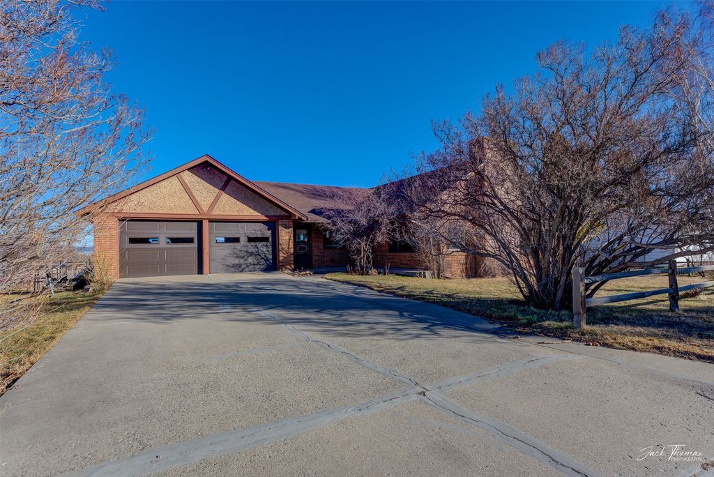 Photo of 1108 Choteau Street, Helena, MT 59601 (MLS # 30064074)
