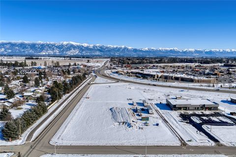 Tiny photo for 140 Timberwolf Parkway, Kalispell, MT 59901 (MLS # 30067546)