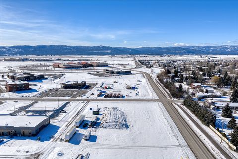 Tiny photo for 140 Timberwolf Parkway, Kalispell, MT 59901 (MLS # 30067546)