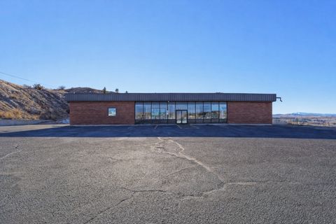 Photo of 800 W Platinum Street #Suite 2, Butte, MT 59701 (MLS # 30064371)