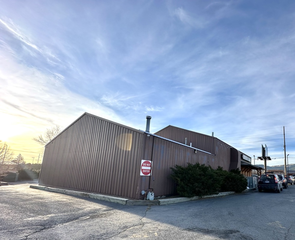 1110 W Custer Avenue