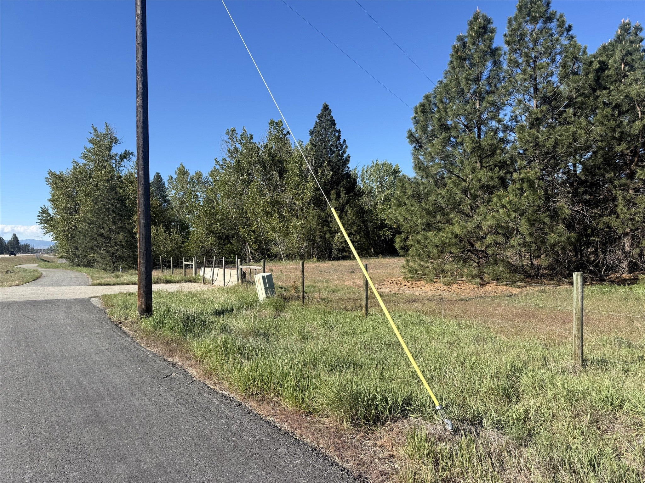 2015 US Highway 93 N