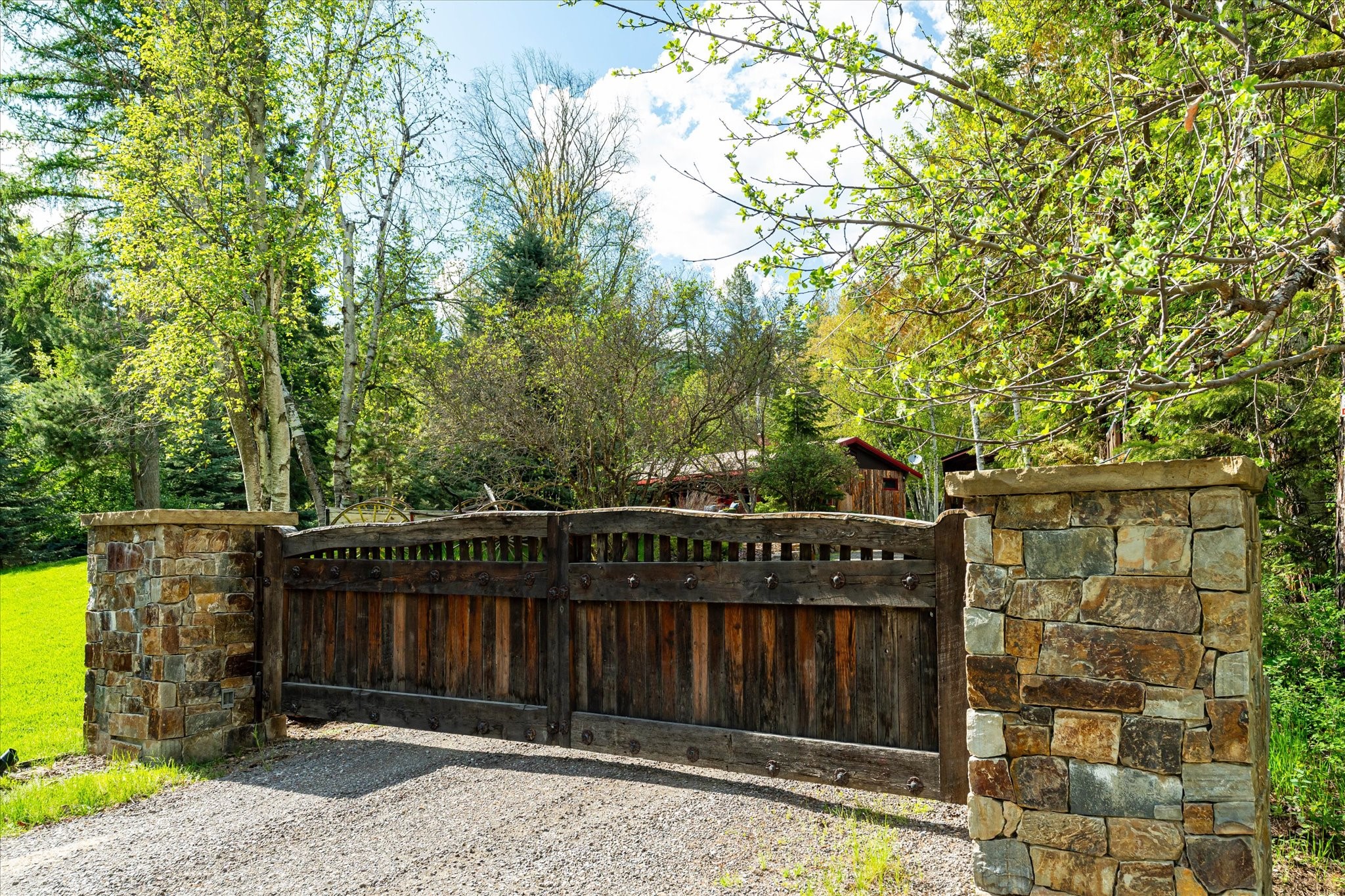 2130 Lion Mountain Road